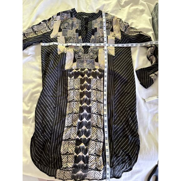 Tolani‎ sz XS Embroidered Grey Shirt Dress with Adjustable Sleeves - Picture 4 of 8